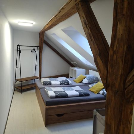 Apartmany S Vyhledem Na Zamek Vimperk Bagian luar foto