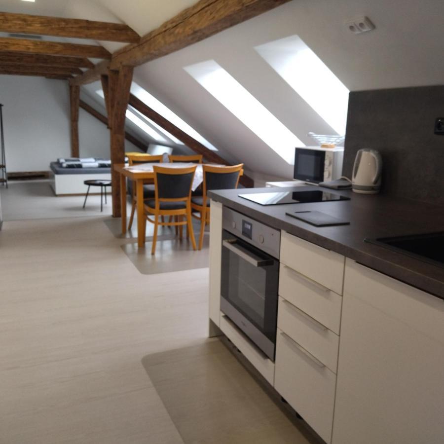 Apartmany S Vyhledem Na Zamek Vimperk Bagian luar foto