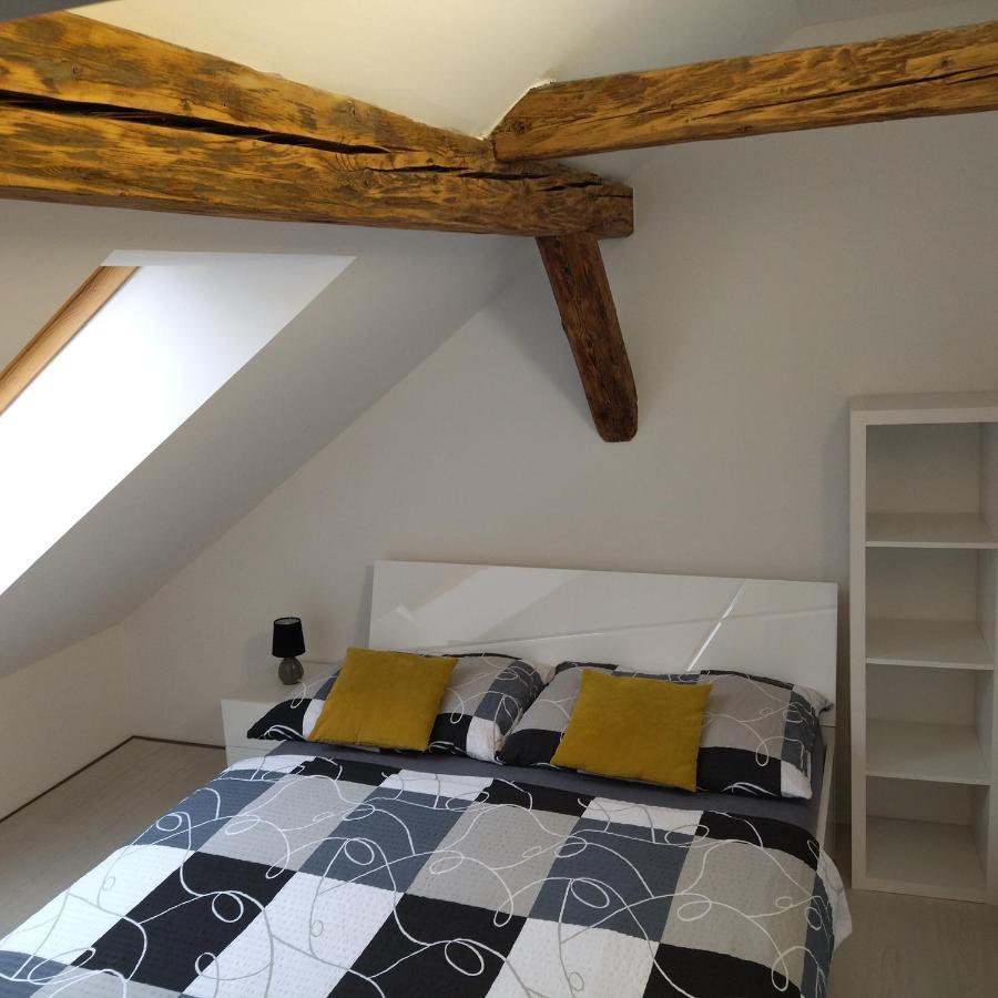 Apartmany S Vyhledem Na Zamek Vimperk Bagian luar foto