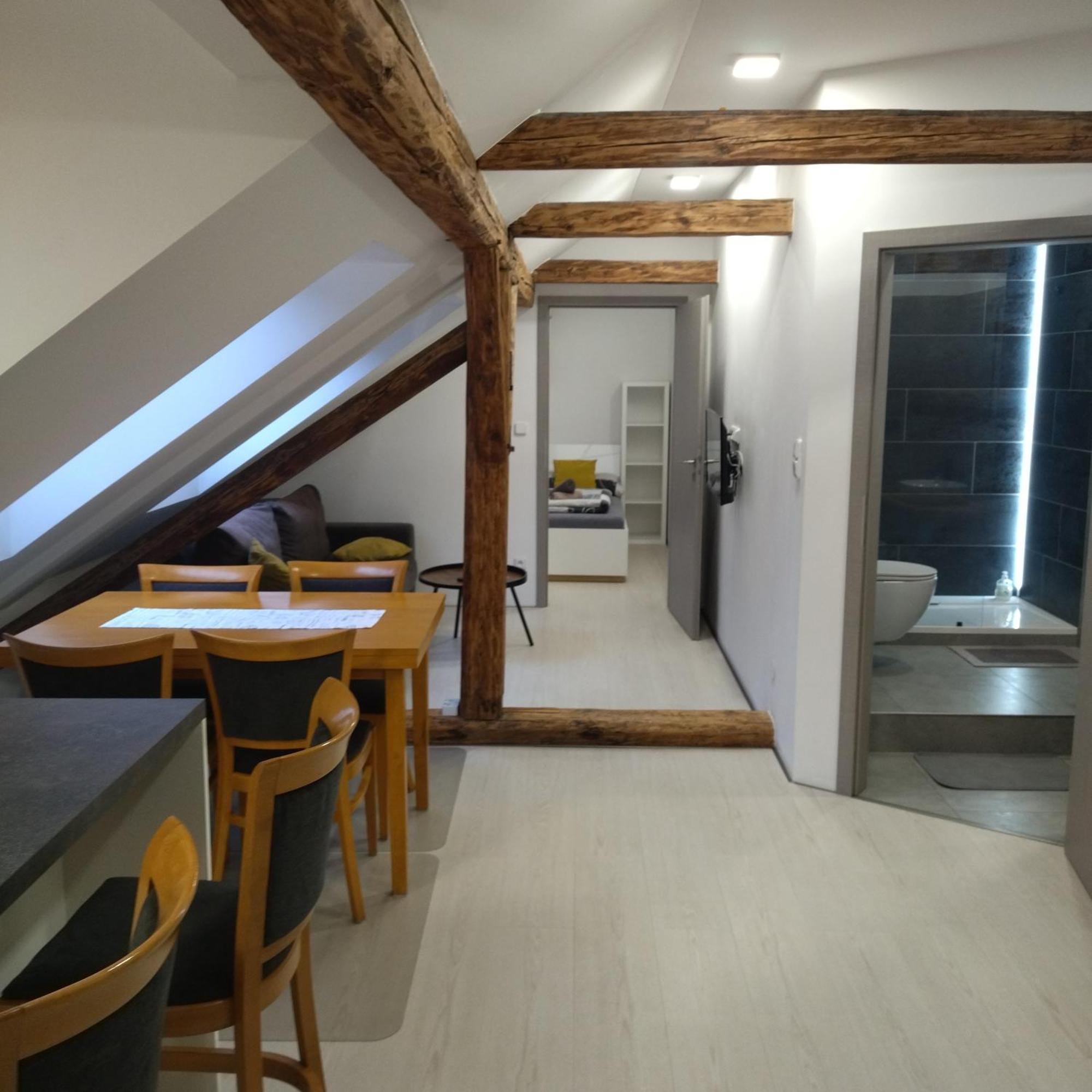 Apartmany S Vyhledem Na Zamek Vimperk Bagian luar foto